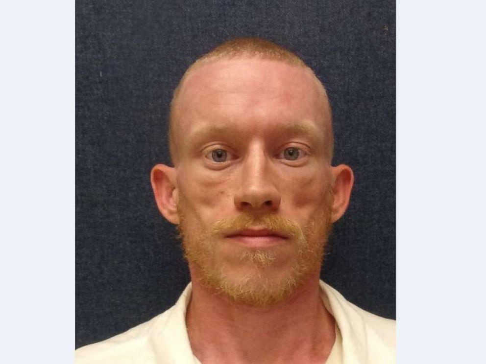 PHOTO: Police are searching for convicted sex trafficker Corey Davis, 30, who escaped from St. Clair Correctional Facility in Alabama on Wednesday, Jan. 23, 2018.
