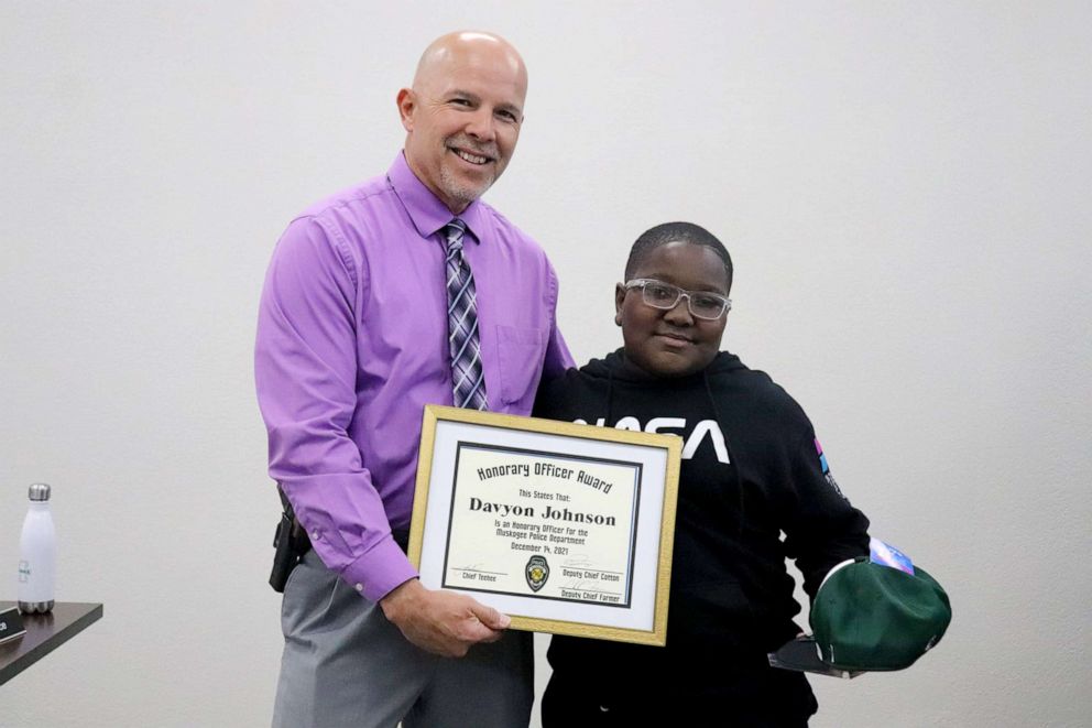 PHOTO: Sixth grader Davyon Johnson is honored by Muskogee Police Department in Muskogee, Okla., Dec. 14, 2021.