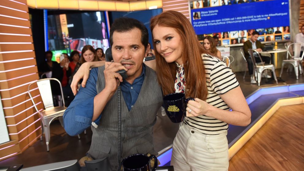 "Bloodline" actor John Leguizamo and "Scandal" star Darby Stanchfield answer phones on "GMA," Aug. 31, 2017, during a live telethon for Disney’s Day of Giving to help raise money for the American Red Cross's Hurricane Harvey relief efforts.
