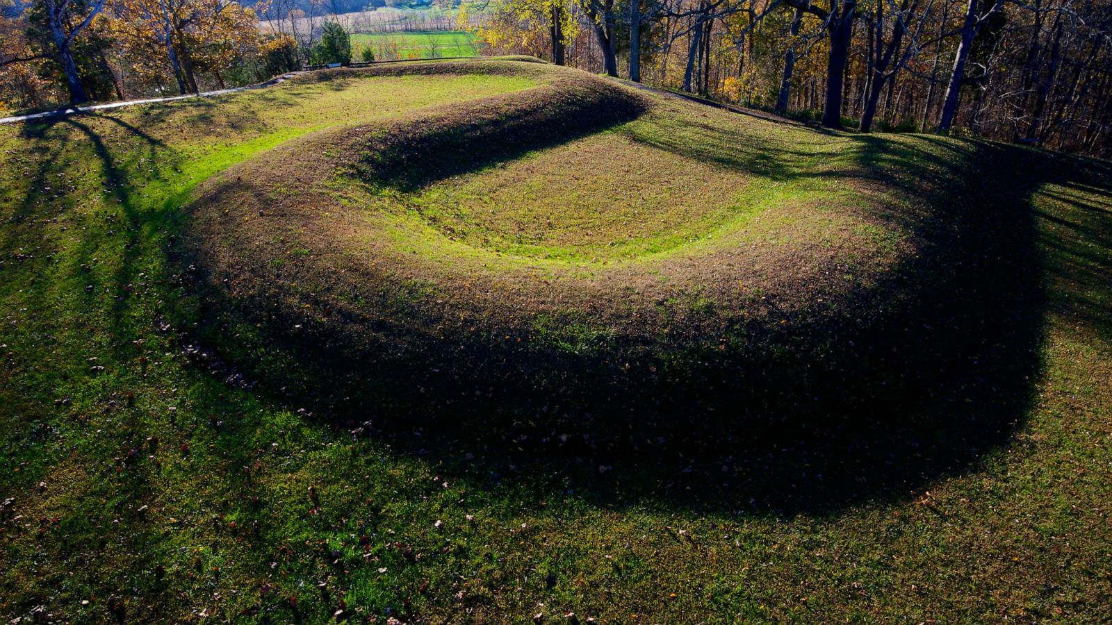 Serpent Mound Ohio Continues To Dazzle Inspire For The Summer Solstice Abc News
