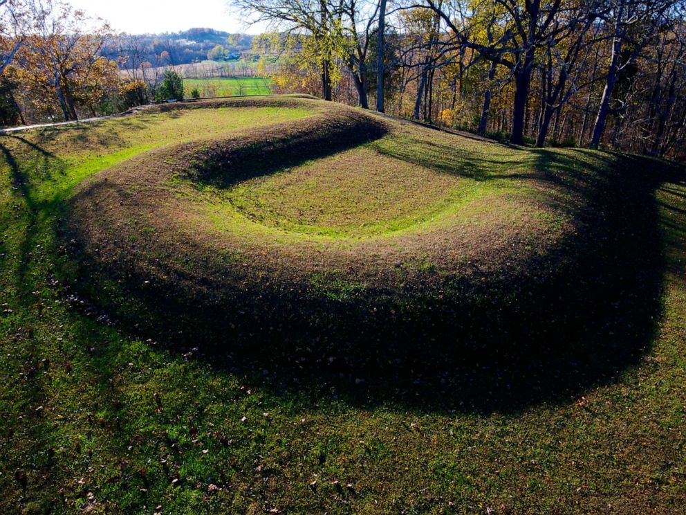 serpent-mound-continues-to-dazzle-inspire-for-the-summer-solstice