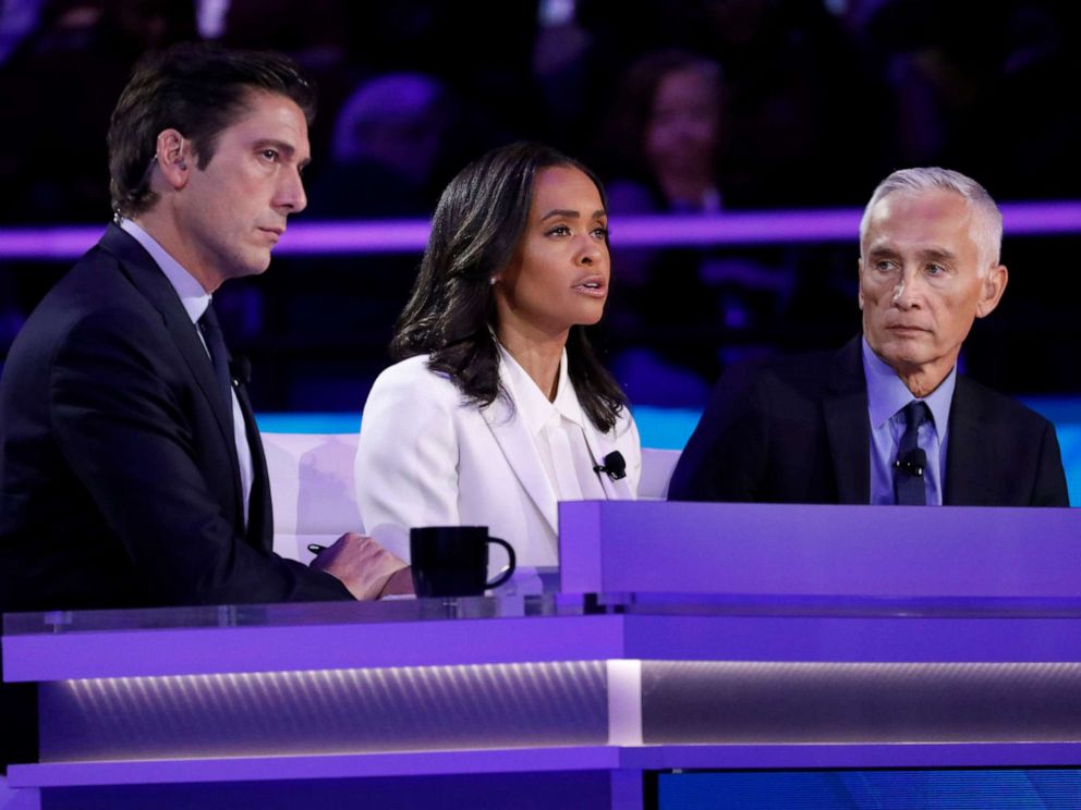 PHOTO: ABC News' "World News Tonight" Anchor and Managing Editor David Muir,  Correspondent Linsey Davis and Univision Anchor Jorge Ramos watch during the third Democratic Primary Debate, in Houston, Sept. 12, 2019.