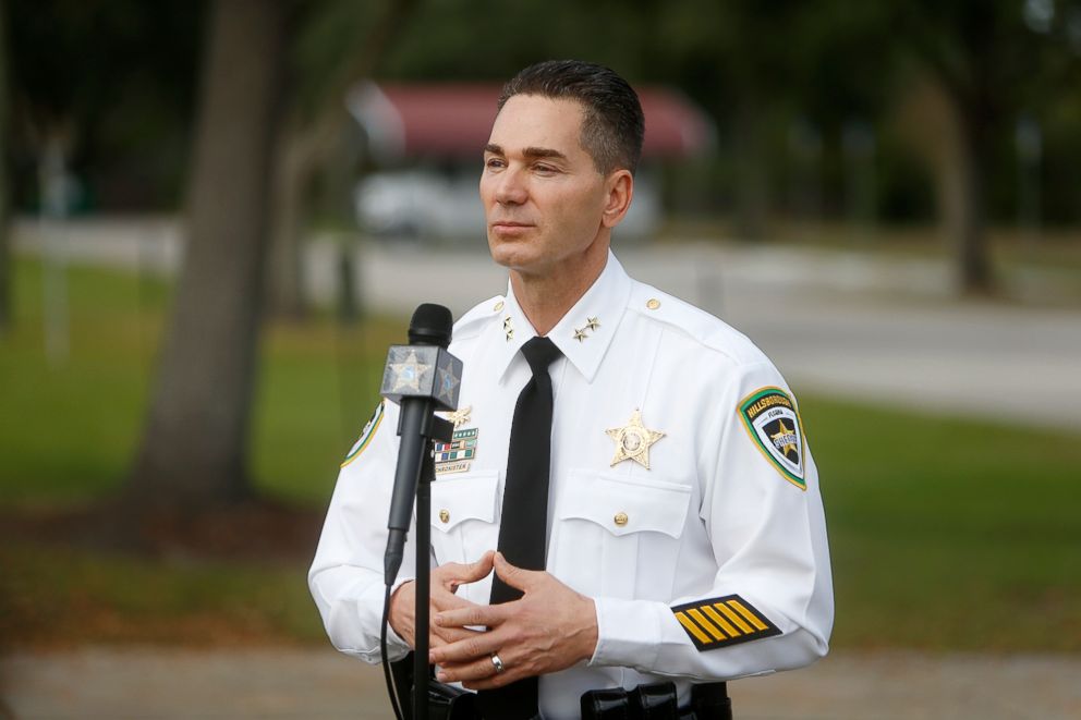Florida deputy sheriff kills 3 relatives then himself, authorities say