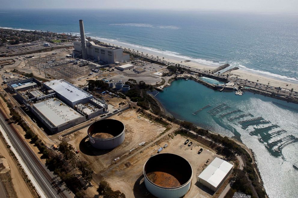 PHOTO: The Carlsbad Desalination plant stands under construction in Carlsbad, Calif., Aug. 31, 2015.