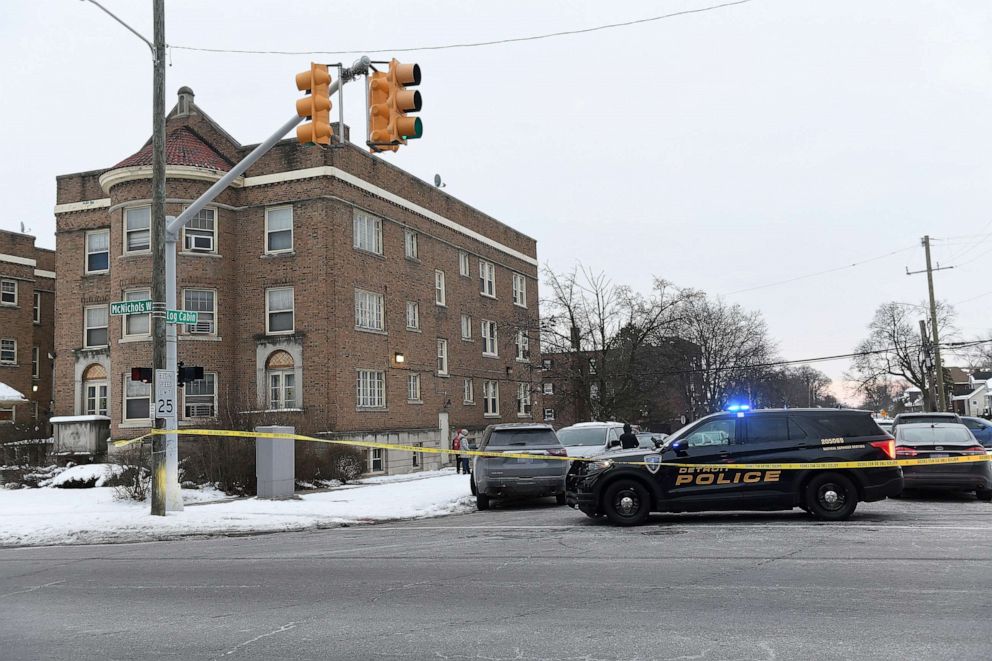 PHOTO: Detroit Police, Michigan State Police and ATF agents work the scene at West McNichols and Log Cabin in Detroit on the border of Highland Park, Mich., Feb. 2, 2023.