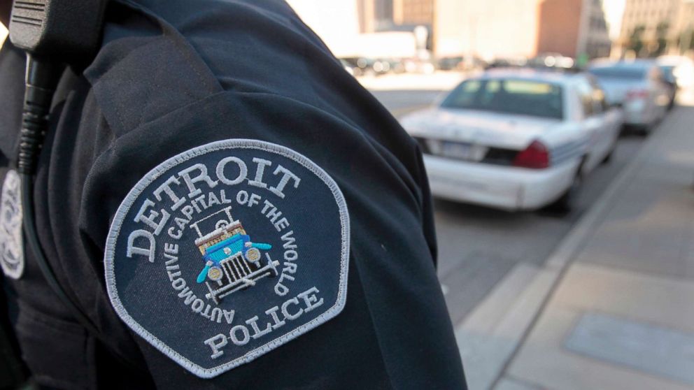 PHOTO: The emblem for the Detroit Police Department is seen on the sleeve of an office.