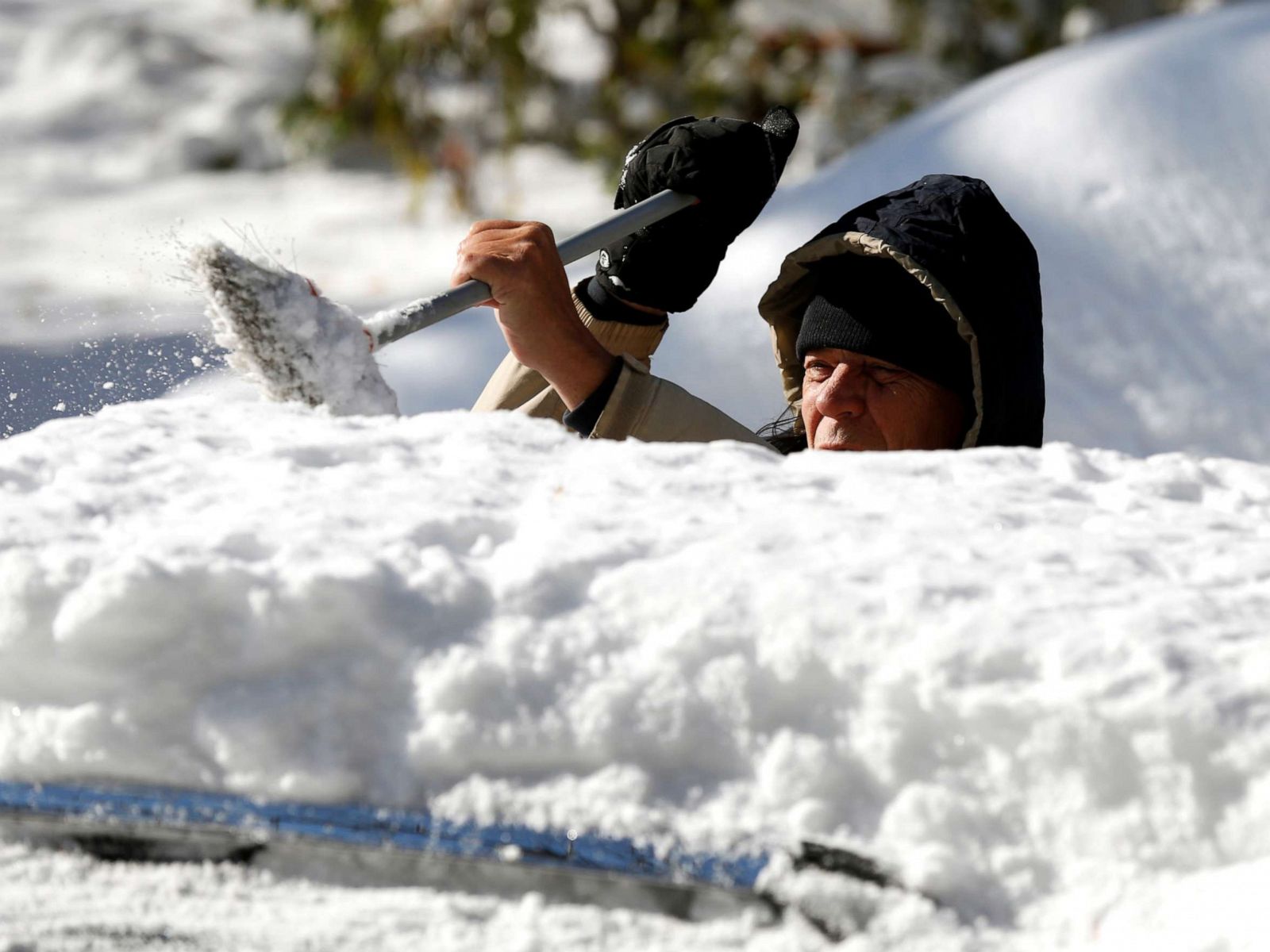 Temperatures Plummet Along East Coast As Snow Blankets