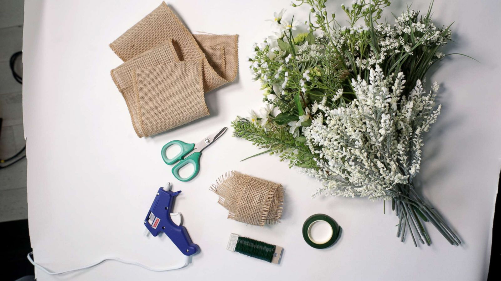 PHOTO: DIY bridal bouquet materials.