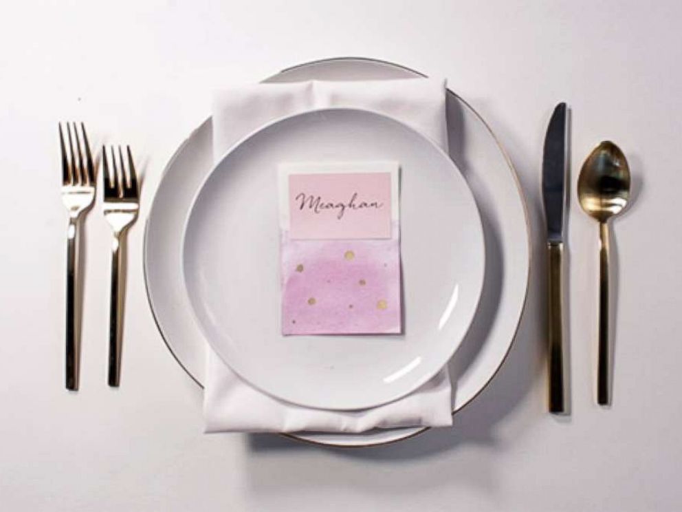 Diy Wedding How To Make Your Own Rustic And Romantic Place Cards