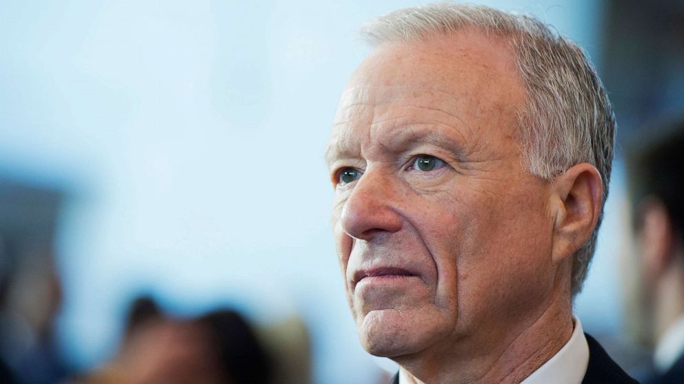 PHOTO: Scooter Libby attends a bust unveiling ceremony former Vice President Dick Cheney in Washington, Dec. 3, 2015.
