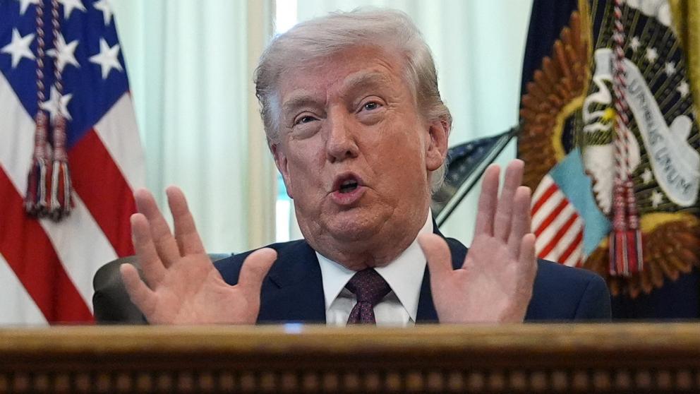 PHOTO: President Donald J Trump gives remarks during an executive order signing event in the Oval Office of the White House in Washington, March 31, 2026. 