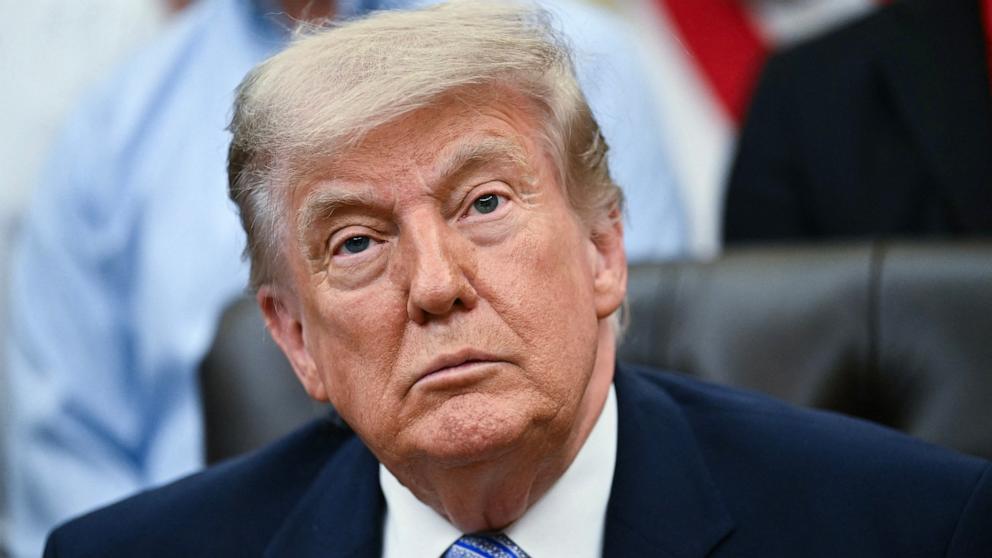 PHOTO: President Donald Trump speaks during an announcement with Environmental Protection Agency (EPA) Administrator Lee Zeldin in the Oval Office of the White House in Washington, May 21, 2026.