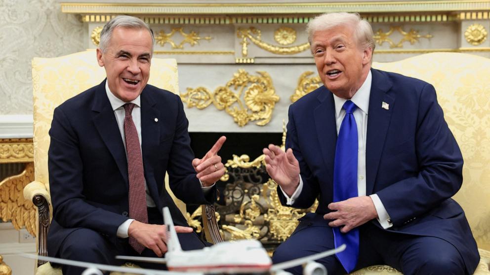 PHOTO: President Donald Trump meets with Canadian Prime Minister Mark Carney in the Oval Office of the White House in Washington, October 7, 2025. 