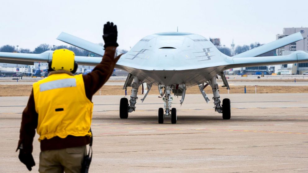 Boeing conducts MQ-25 deck handling demonstration at its facility in St. Louis, Mo., Jan. 29, 2018.