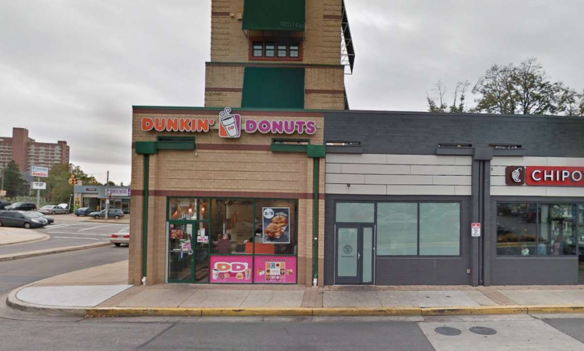 PHOTO: An image taken from Google Street View shows a Dunkin' Donuts location on 41st street in Baltimore, circa November 2017.