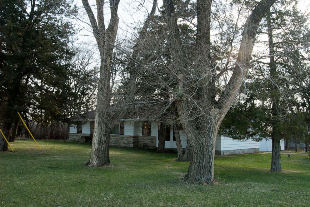 PHOTO: Earl Olander was found dead inside his lifelong Minnesota home on his family farm in 2015.