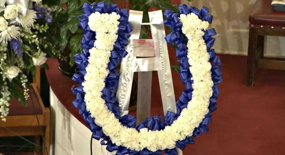 PHOTO: A horseshoe-shaped wreath stands near the altar of Big Bethel A.M.E. Church during the funeral of Colts linebacker Edwin Jackson, 26, in Atlanta on Feb. 12, 2018. 