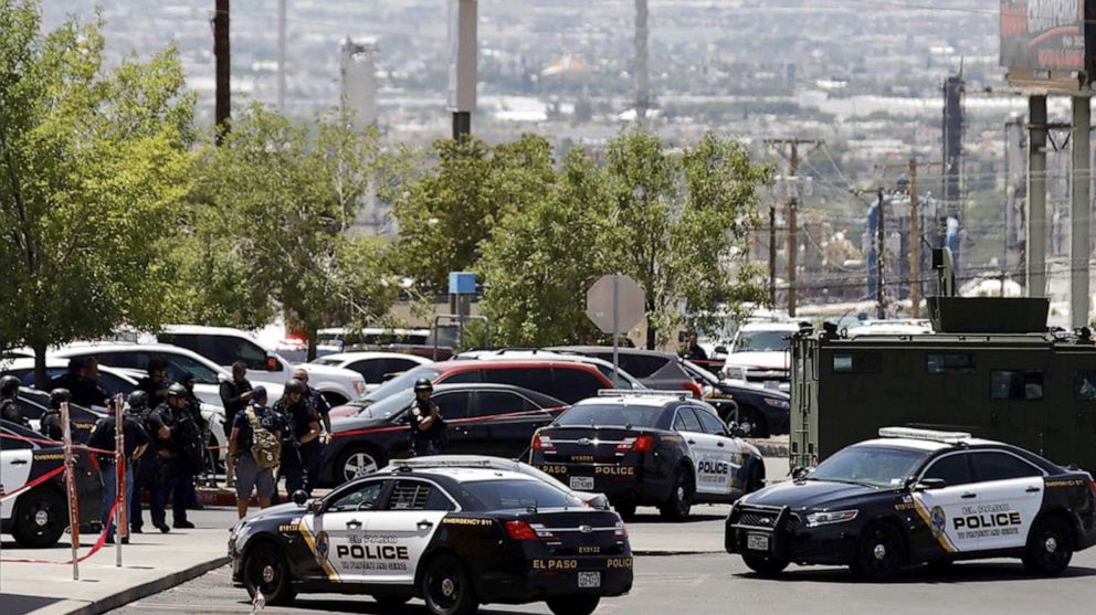 PHOTO: Police stand at attention during a shooting at a Walmart in El Paso, Texas, Aug. 3, 2019.