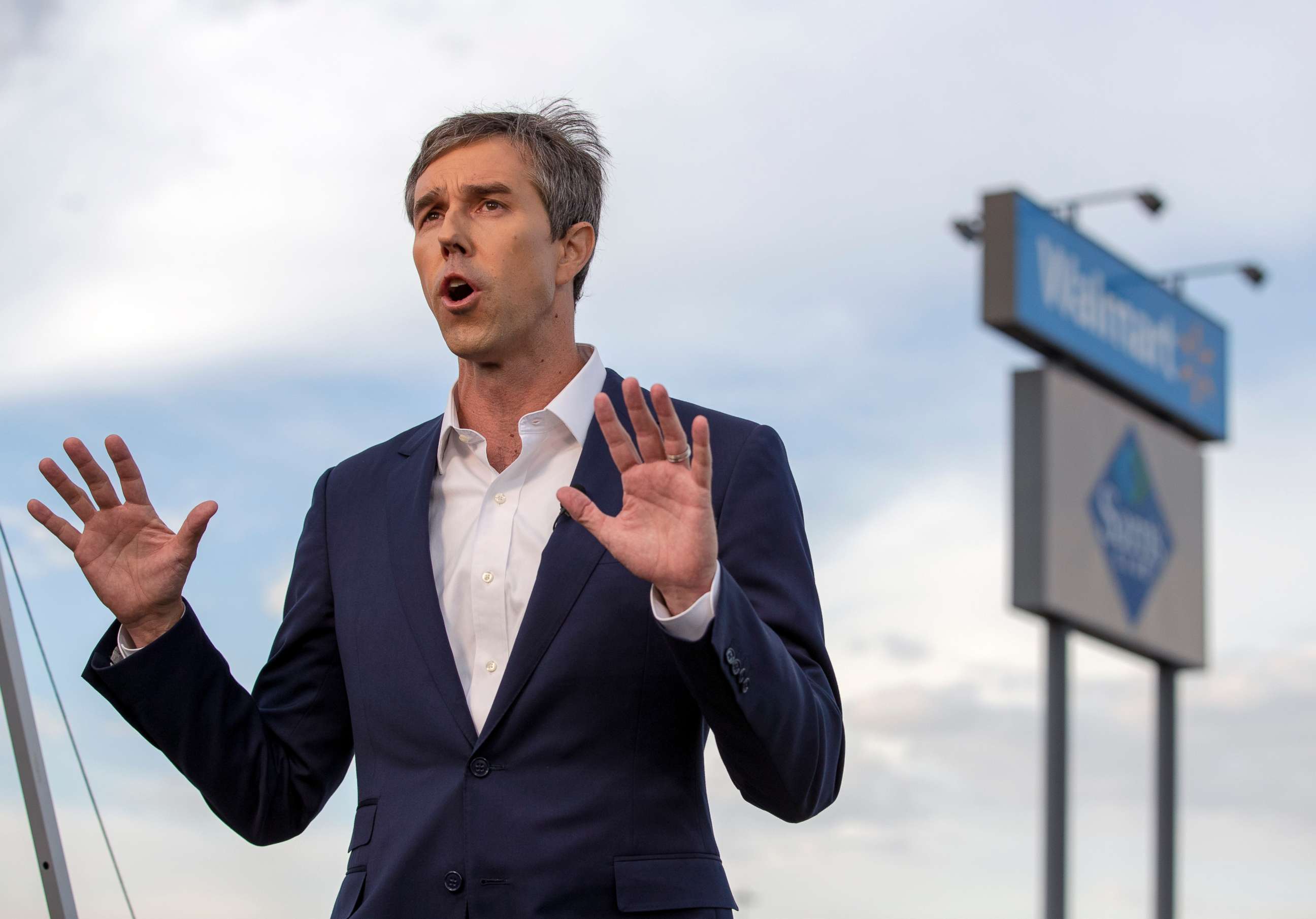 PHOTO: Presidential candidate Beto O'Rourke speaks with the media outside the Walmart store in the aftermath of a mass shooting in El Paso, Texas, Aug. 4, 2019.