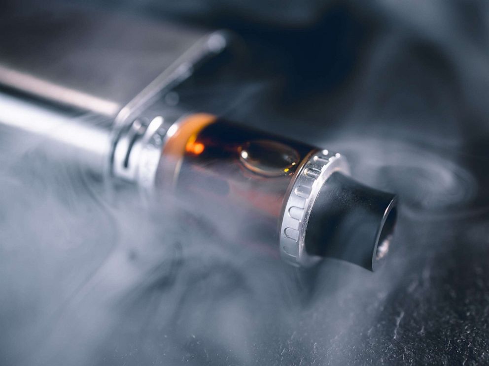 Coronavirus creates challenges for those who want to quit vaping