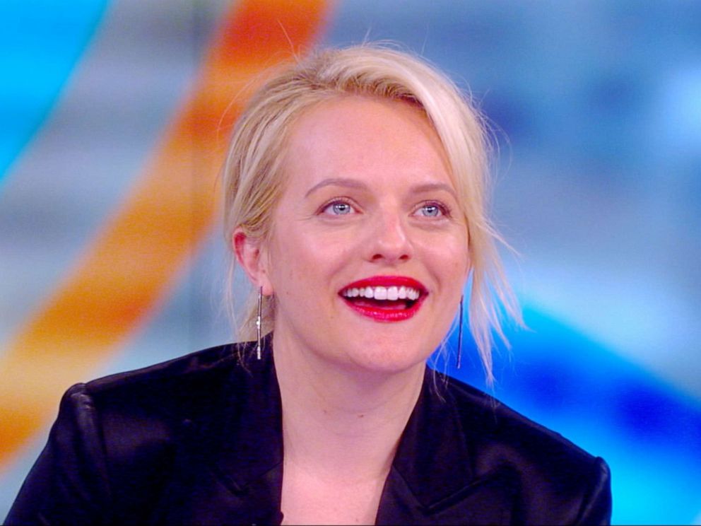 Watch Elisabeth Moss react to the cast of 'The Handmaid’s ...