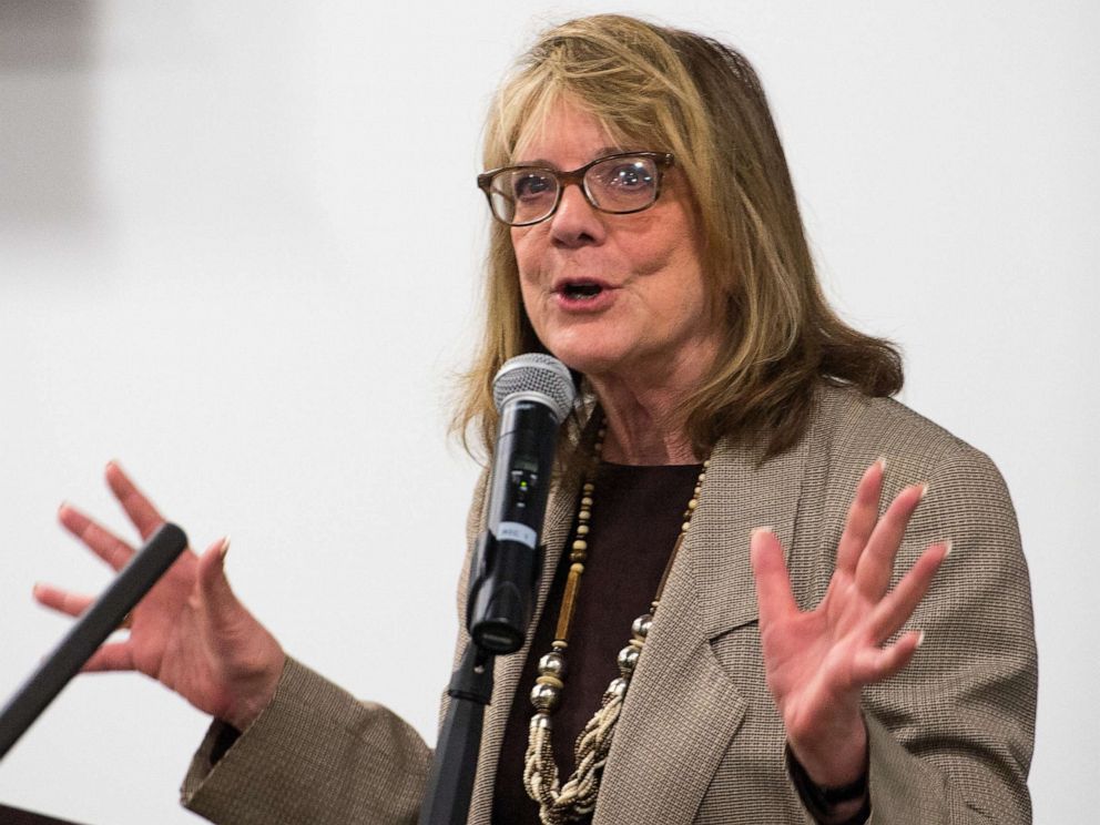 PHOTO: University of California, Irvine professor Dr. Elizabeth Loftus gives a talk on memory in Irvine, Calif., March 10, 2014.