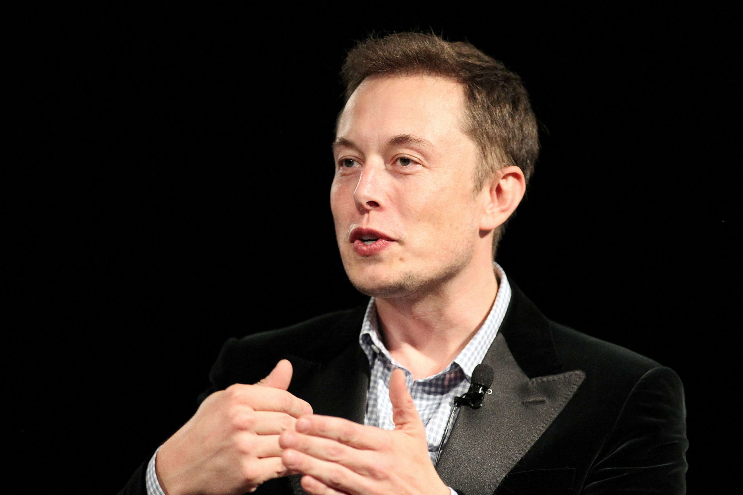 PHOTO: Tesla Motors CEO Elon Musk speaks during the Model S Beta Event held at the Tesla factory in Fremont, Calif., Oct. 1, 2011.