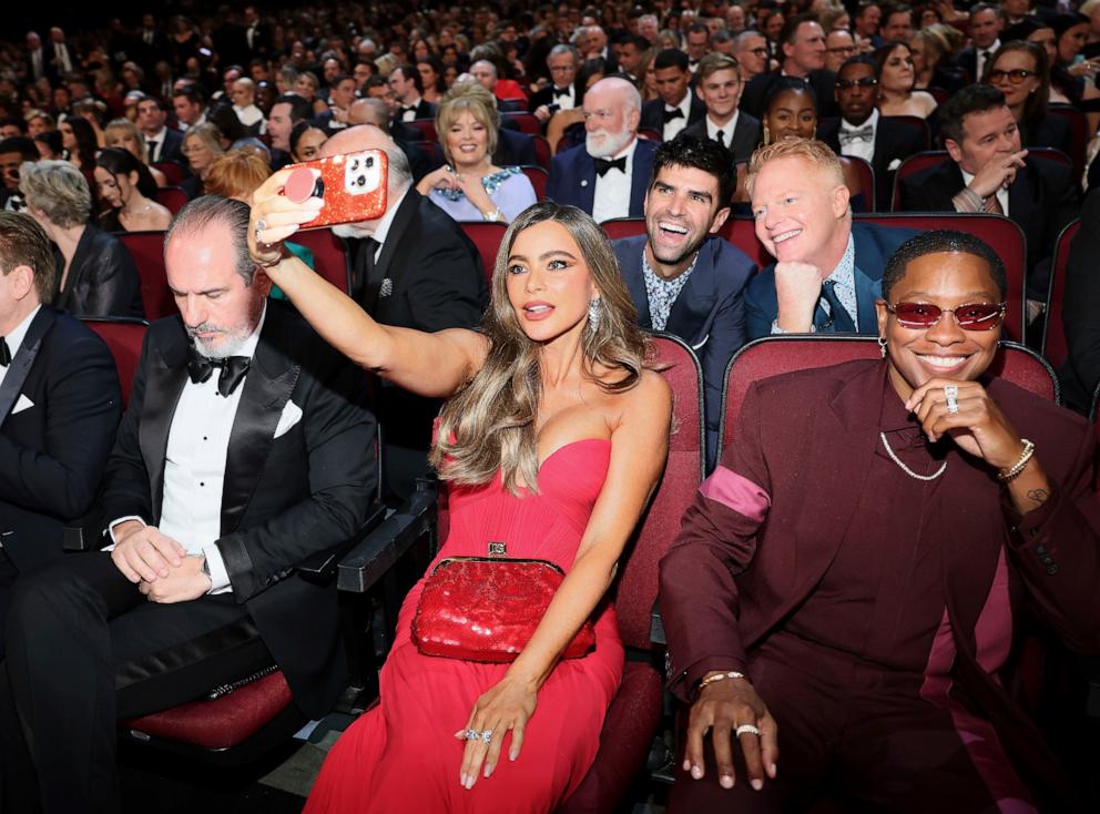 PHOTO: Sofi­a Vergara, Justin Mikita, Jesse Tyler Ferguson and Jessica Betts attend the 76th Emmy Awards, Sept. 15, 2024, in Los Angeles.