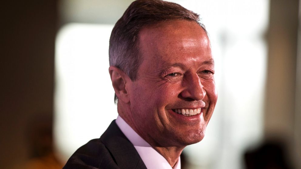 PHOTO: Former Governor of Maryland and current Democratic presidential candidate Martin O'Malley speaks to U.S. Hispanic Chamber of Commerce President and CEO Javier Palomarez in Washington, June 3, 2015. 