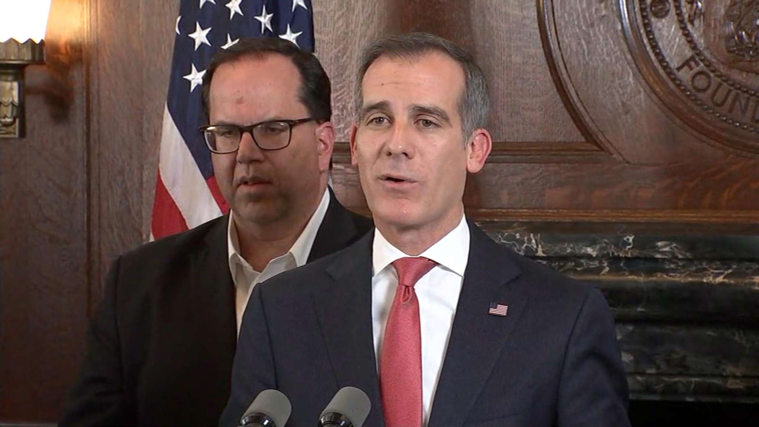 PHOTO: Mayor of Los Angeles Eric Garcetti speaks at a press conference, Jan. 22, 2019.
