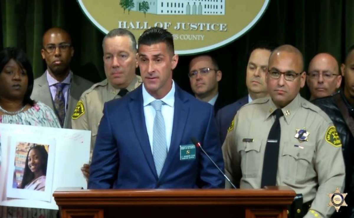 PHOTO: Los Angeles County Sheriff's Department's Lt. Brandon Dean, center, speaks during a presser in Los Angeles, Jan. 15, 2020.