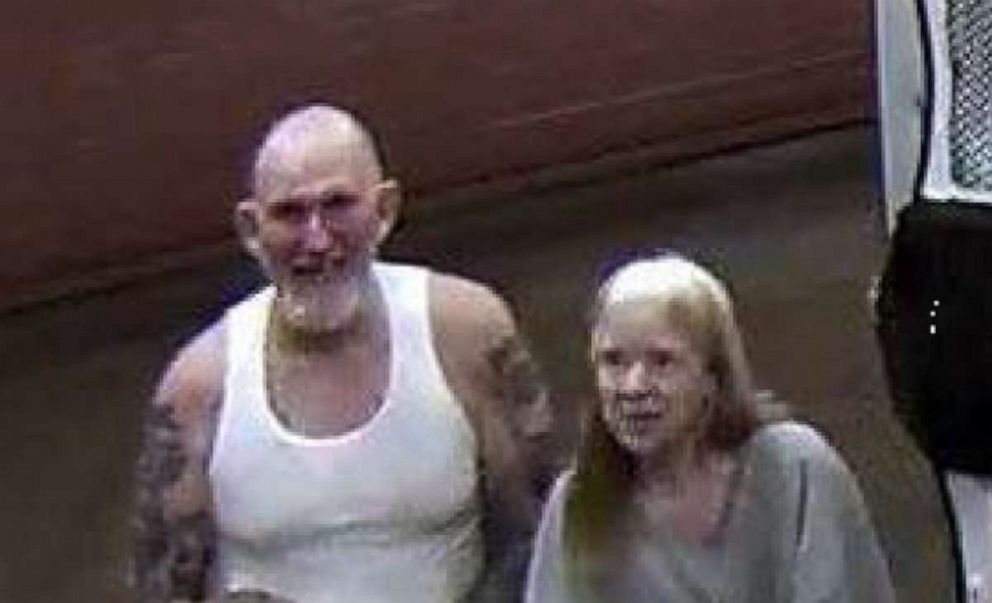 PHOTO: U.S. Marshals are searching for Blane and Susan Barksdale.