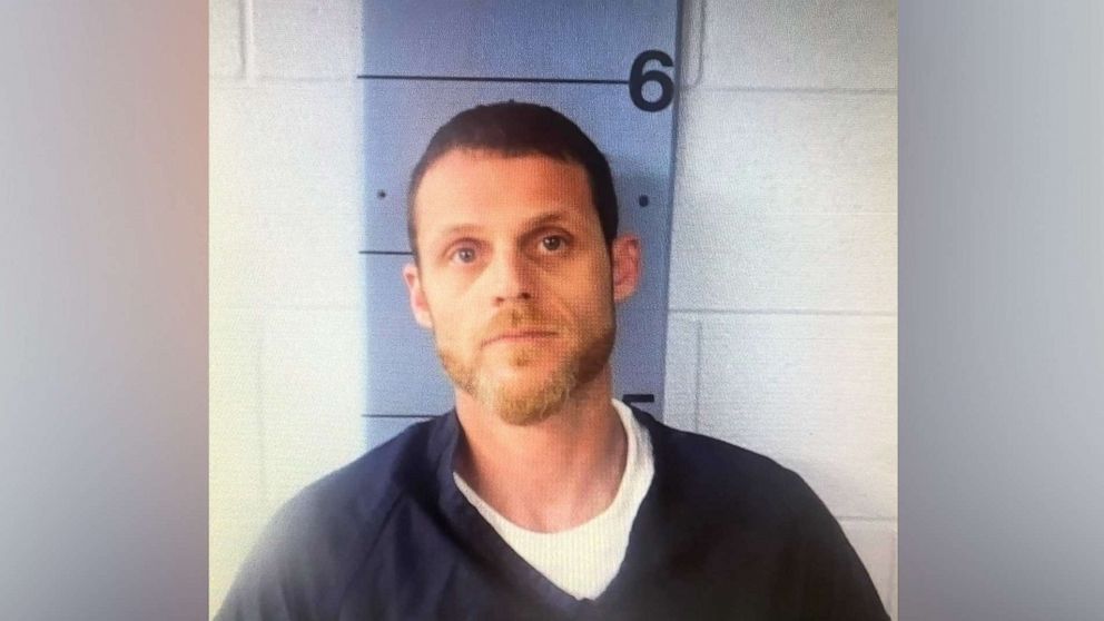 PHOTO: Christopher Blevins, an escaped inmate from Barry County Jail in Cassville, Missouri, is pictured in an image released by law enforcements.