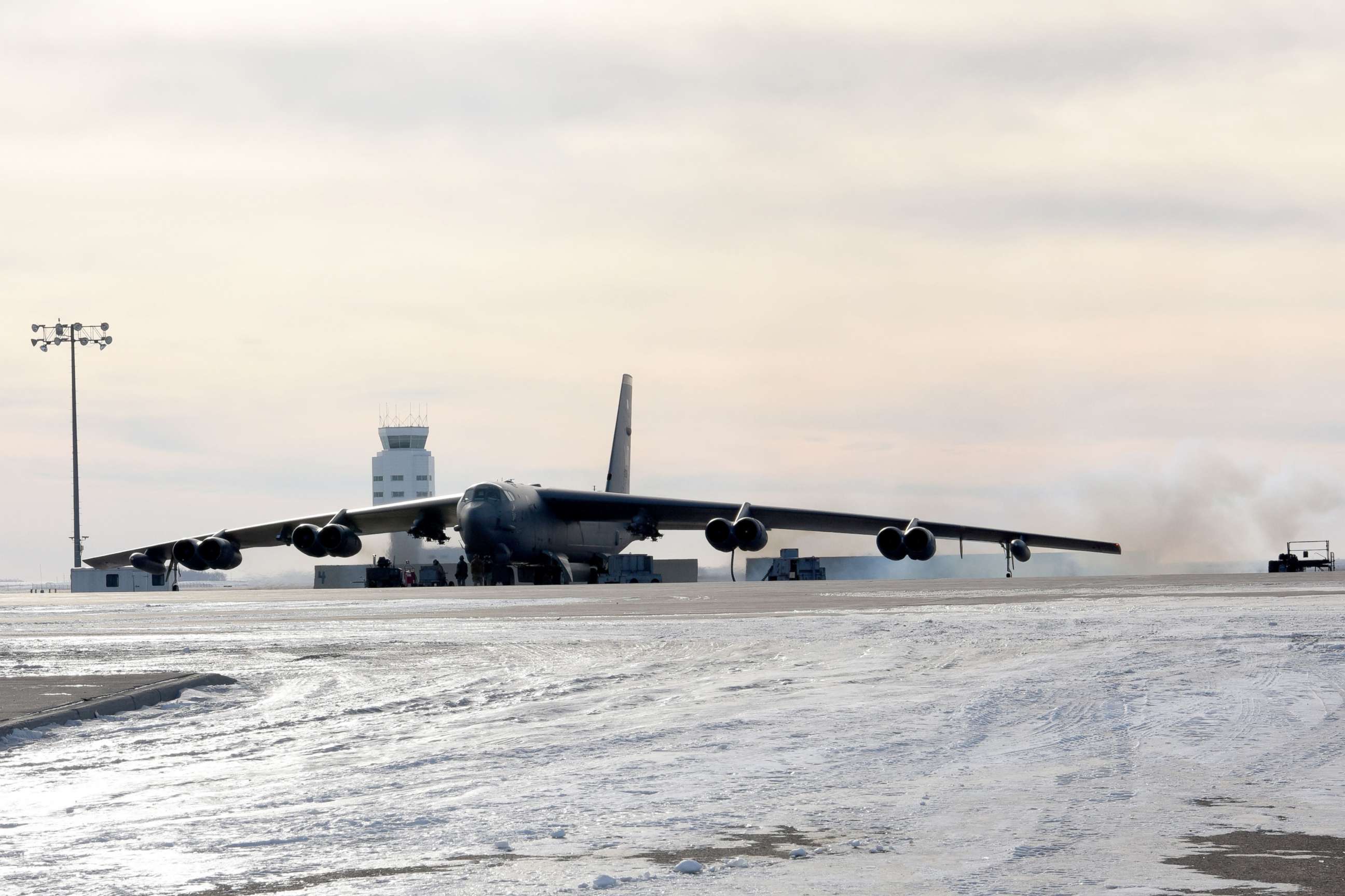 PHOTO: A B-52H Stratofortress sits on the flight line at Minot Air Force Base, N.D., Jan. 10, 2019.