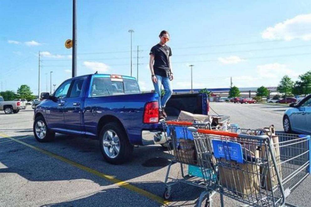 PHOTO: Evan Rachel Woods posted on her Instagram, loading supplies. #EvanInTX, June 23, 2018.