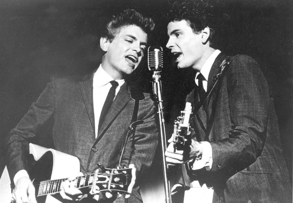 PHOTO: The Everly Brothers, Phil, left, and Don, perform on stage, July 31, 1964.