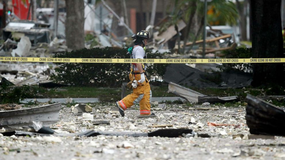 VIDEO: Explosion in South Florida injures at least 20 people
