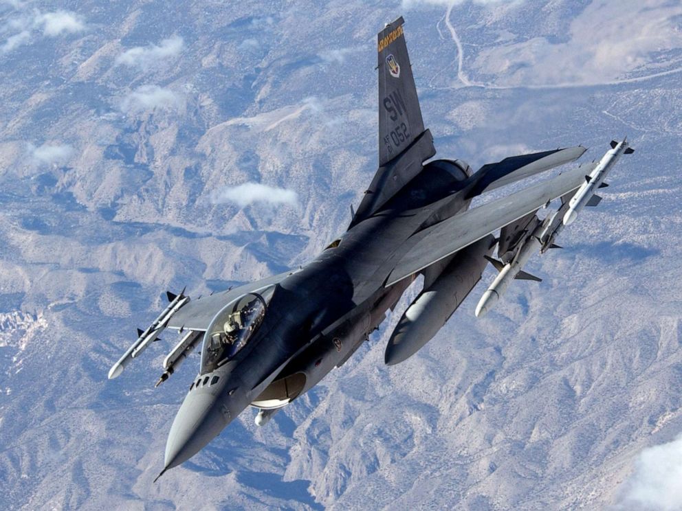 PHOTO: This file photo released by the US Air Force January 31, 2006, shows an F-16 Fighting Falcon from the 20th Fighter Wing, Shaw Air Force Base, South Carolina.