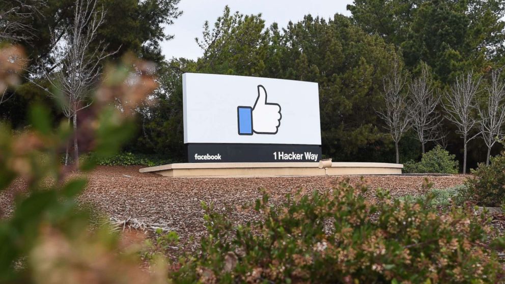 PHOTO: A sign is seen at the entrance to Facebook's corporate headquarters location in Menlo Park, Calif. on March 21, 2018.