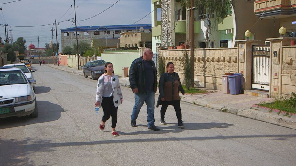 PHOTO: Niran Shaika Khormz, her husband Raed Moussa and daughter Mariana.