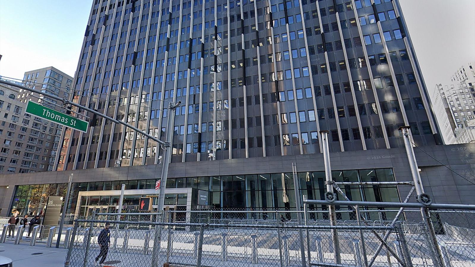 Man in custody after setting off 'incendiary device' outside NYC federal building