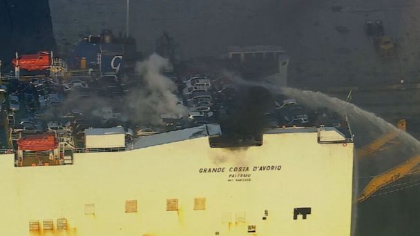 2 Firefighters Die While Battling Blaze Aboard Ship In New Jersey Abc