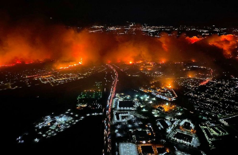 fires-aerial-kabc-ps-191011_hpEmbed_20x1