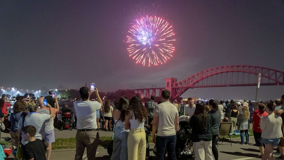 Hightech 4th of July displays ditch fireworks over fire and pollution