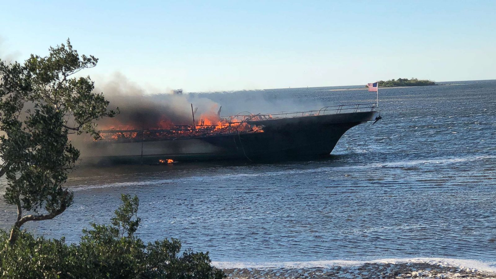 Casino boat burns in florida beach