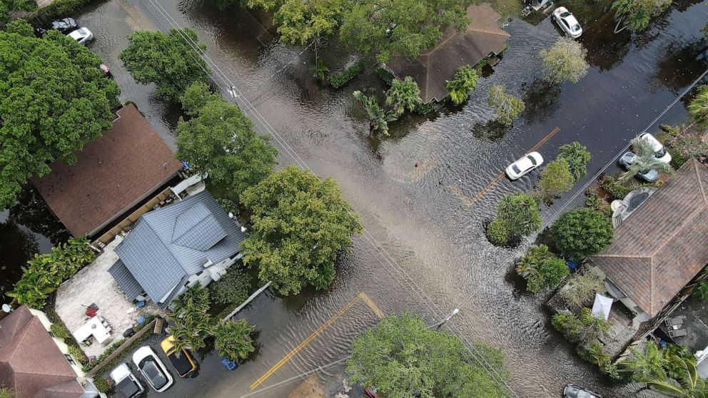 El Nino is coming. Does this mean N.J. will have a cold, snowy winter? 