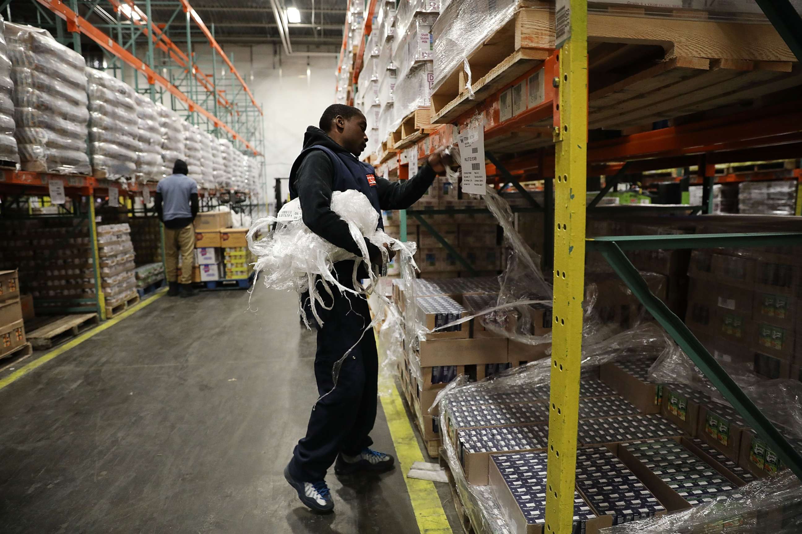 PHOTO: In this June 7, 2017 file photo Employee Shawn Lewis moves pallets of food at the Food Bank for New York City in the Bronx neighborhood of Hunts Point, in N.Y.