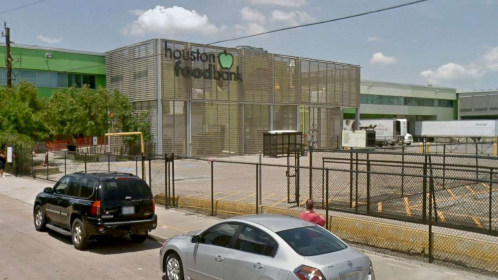 Food bank tosses almost $3 million in fresh food after ammonia leak - ABC11 Raleigh-Durham