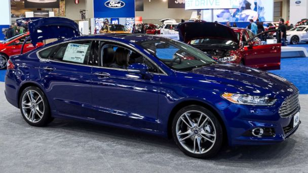 claims of ford fusion steering wheel problem prompts federal safety investigation abc news ford under pressure to recall over 1 3 million cars