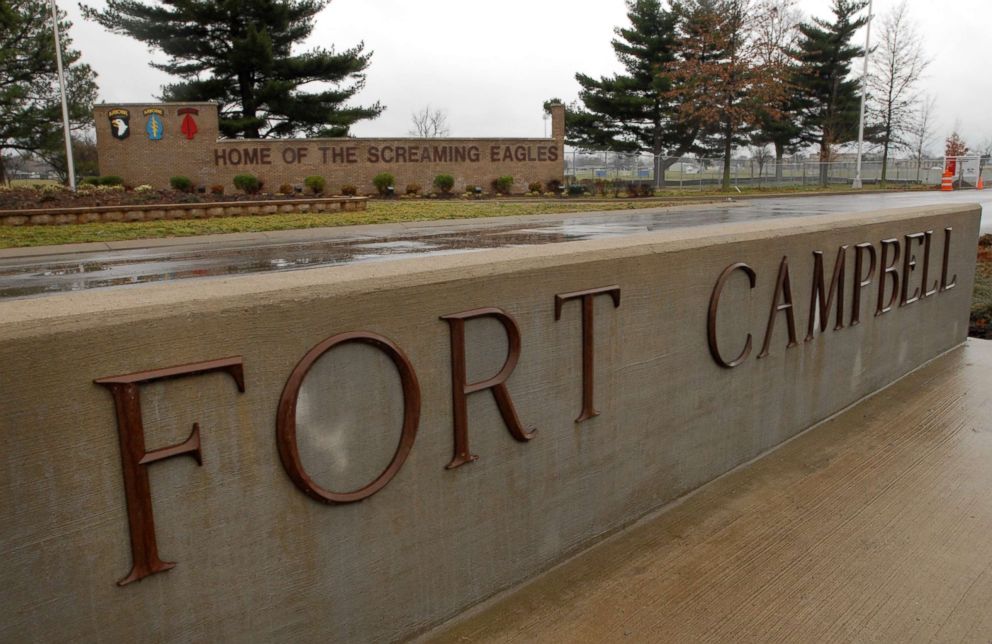 PHOTO: One of the entrances to the Fort Campbell military base in Fort Campbell, Kentucky, March 14, 2008.